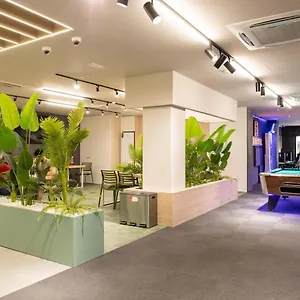 3* 캡슐호텔 Futurotel Malagueta Beach
