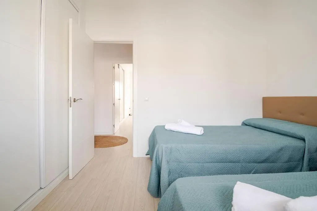Nuevo, Disfruta Del Silencio, Familias Con Ninos, Aire Acondicionado, 2 Banos , Playa Apartment Benajarafe Spain
